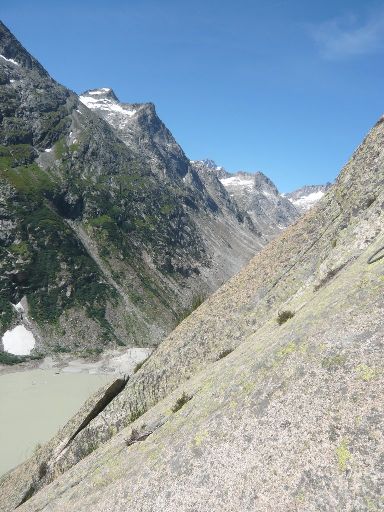 ImageImage1010924.web.jpg