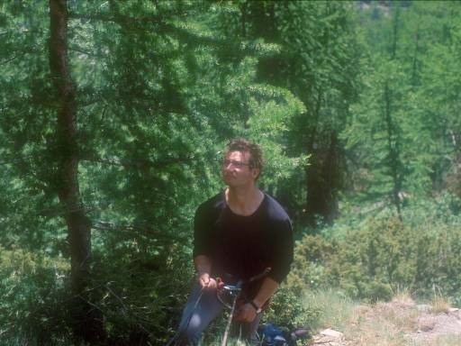 [thumbnail of Picture 14]