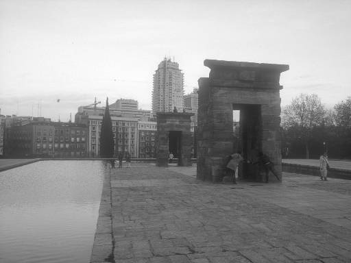 [thumbnail of Picture 4]