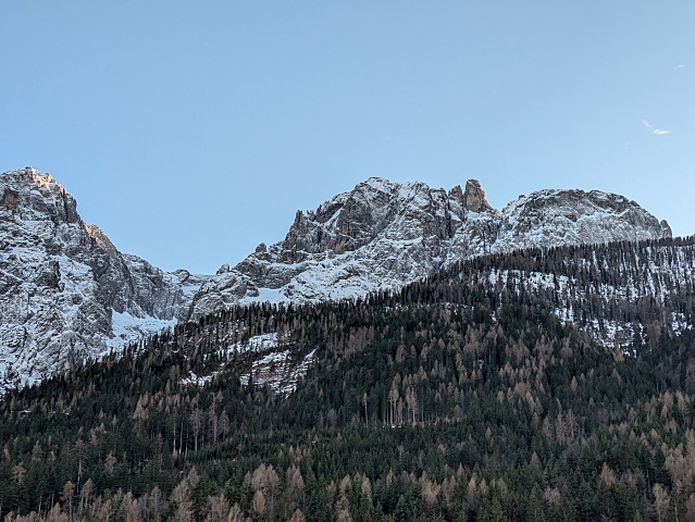 slides/slide_Handy_Google_Pixel_7a_Camera_2024_04_07_PXL_20240214_155405118.jpg